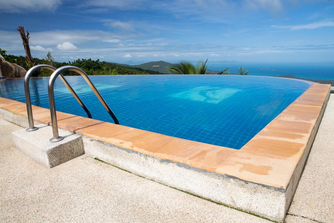 affordable pool deck resurfacing service