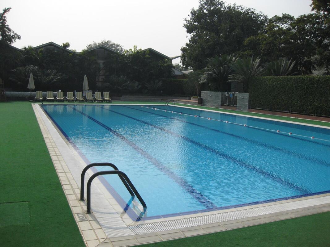 affordable pool building services